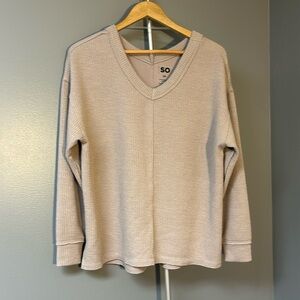 SO V-Neck Ribbed Soft Long Sleeved Top